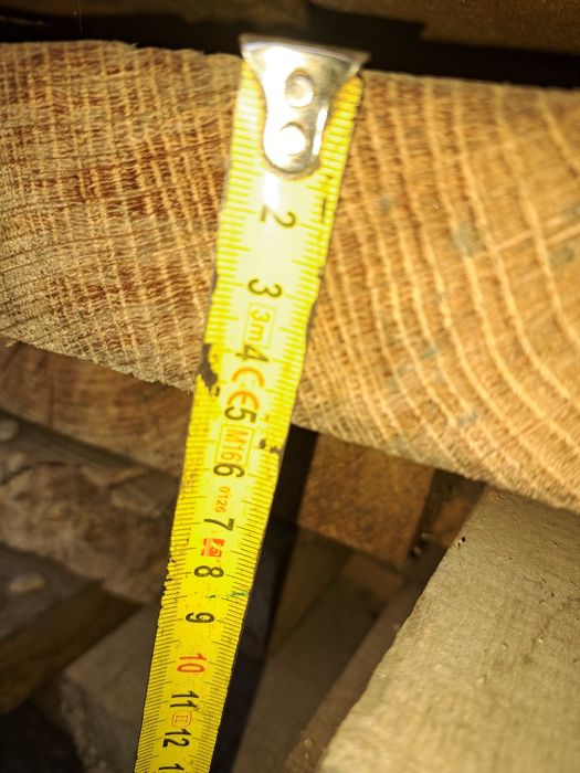 Dulapi și schîndura de gorun uscată