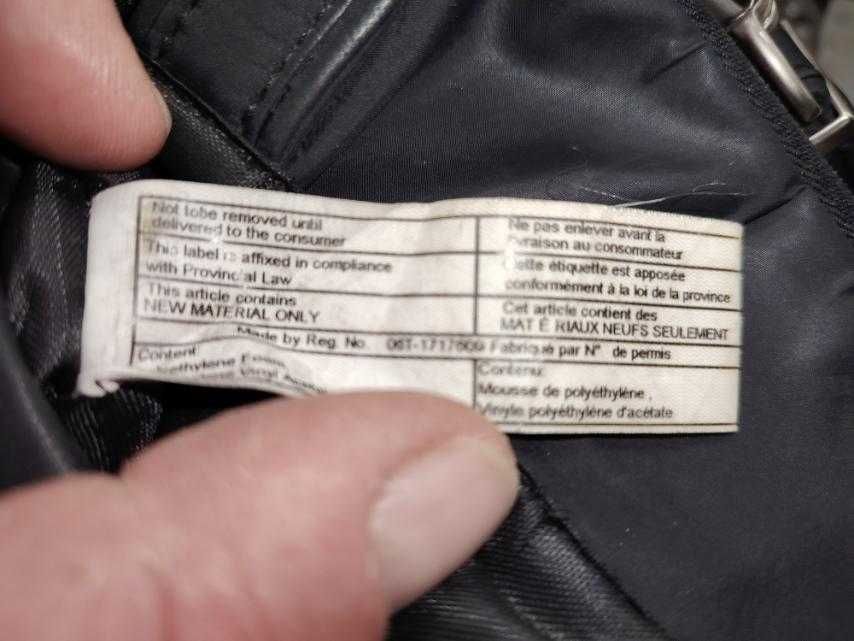 Продавам чанта мъжка Травелон