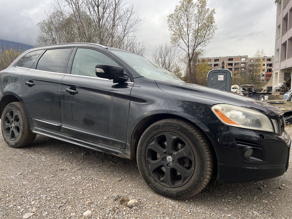 Volvo XC60 2.4  D5 205кс R-design НА ЧАСТИ