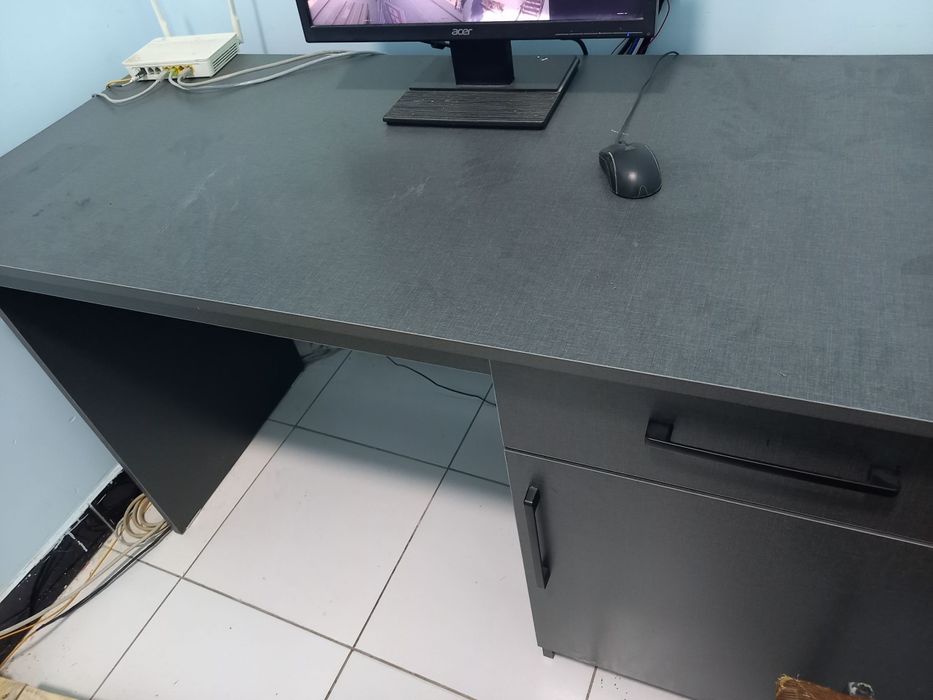 Ishga tayyor rastalar mebellar sotiladi