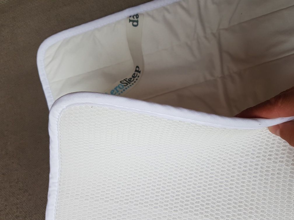 Protectie saltea bebe AeroSleep 120x60 nouă