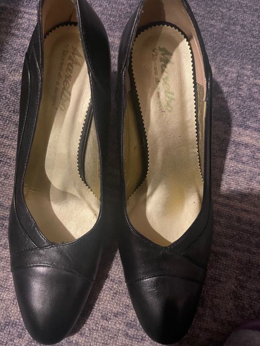 Pantofi cu toc, noi , nr 39, brand Marelbo