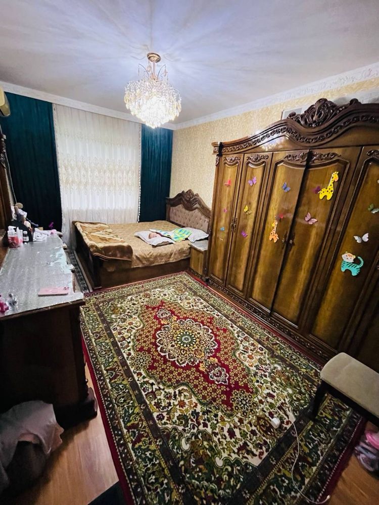Срочно продается 4 комнатная квартира Чиланзар 18 квартал