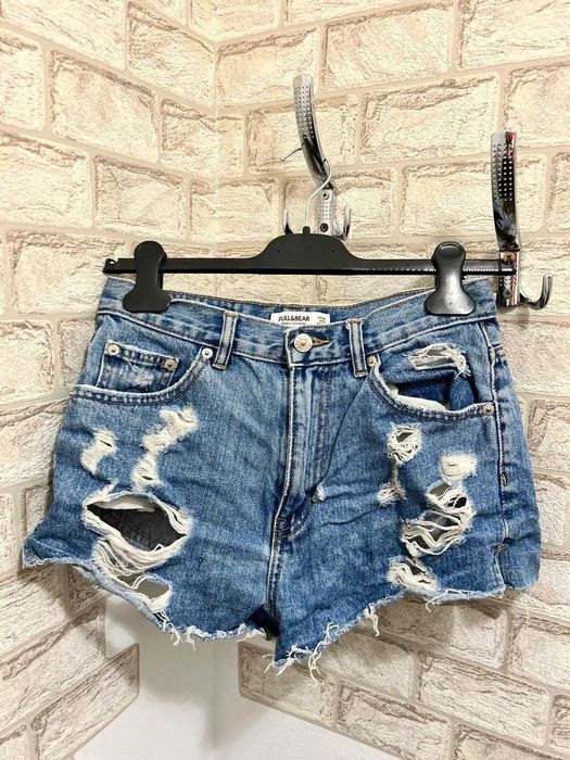 Pull & Bear - Къси панталони