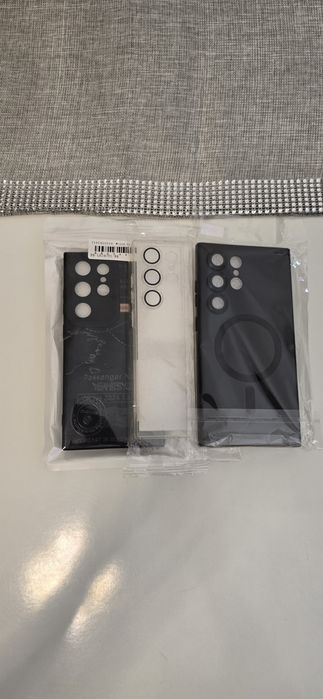 Vând husă pentru Samsung S24 Ultra,
