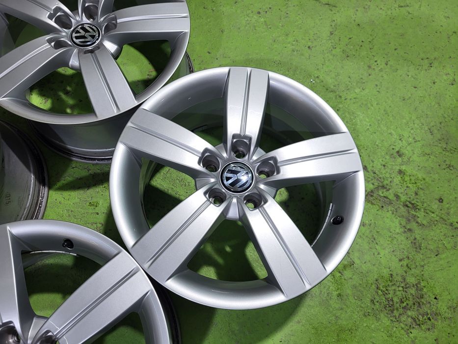 17 5x112 Vw Passat Touran Caddy Golf Skoda Audi 5х112