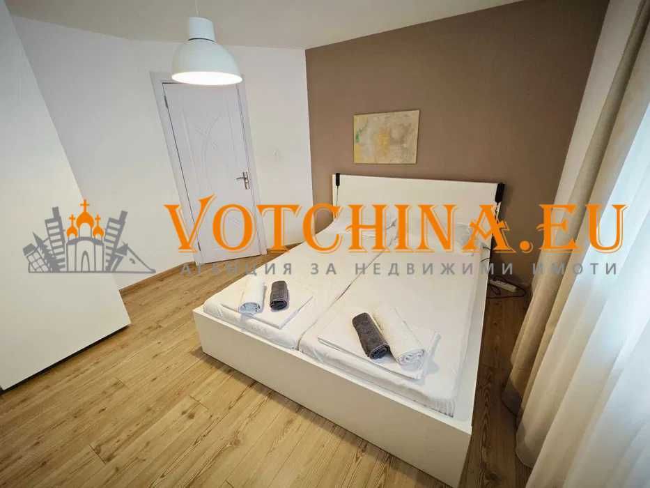 Продава се Тристаен апартамент в Варна, Христо Ботев - 120 кв.м за 1458 €/кв.м - Снимка #10