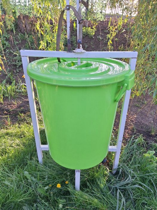 Centrifugă apicolă