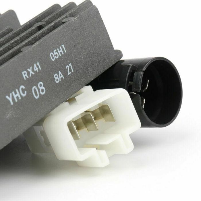 Releu Incarcare Suzuki Burgman AN400 2007-2011 Regulator Skywave A595