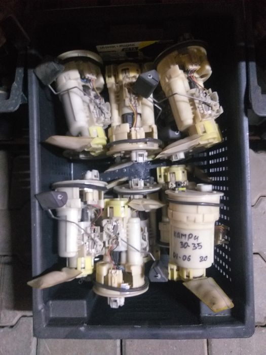 Toyota Camry 30 35 бензостанция бензонасос в сборе
