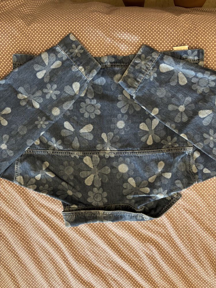 Дънкено яке stradivarius