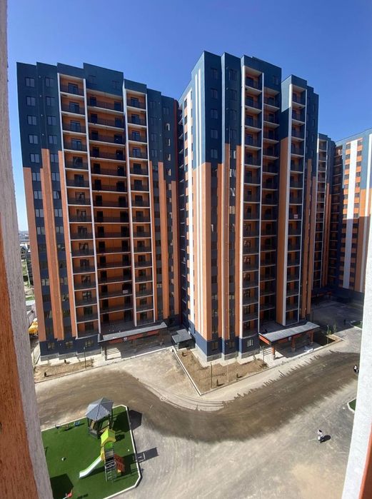 Srochna sotiladi Sergeli Xonabod 2 va 3 xonalilar sotiladi ipotekaga