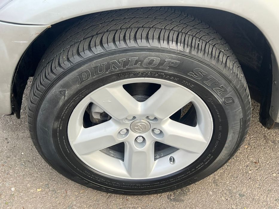 Toyota Rav-4 2.0i 4x4 permanent An 2005 oferta