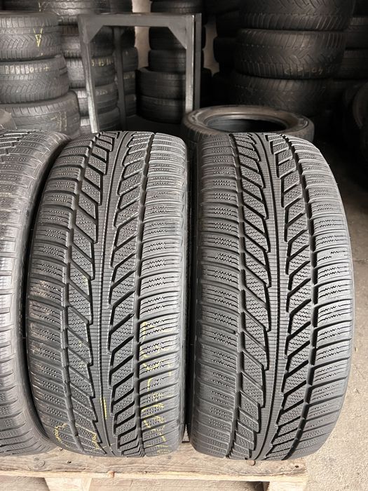 4 anvelope iarna 235/40/19 , hankook !