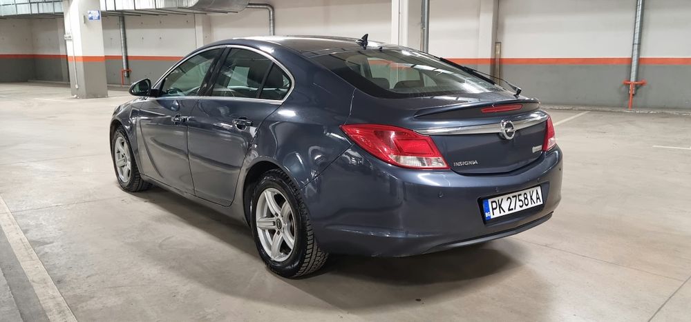 OPEL insignia  Обслужена + Газ