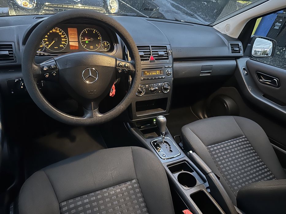 Mercedes-Benz A180 CDI • 1.8 Diesel • 130 CP • Automat • Garantie 1 AN