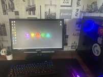 Se vinde pc , set complet sau acesorii