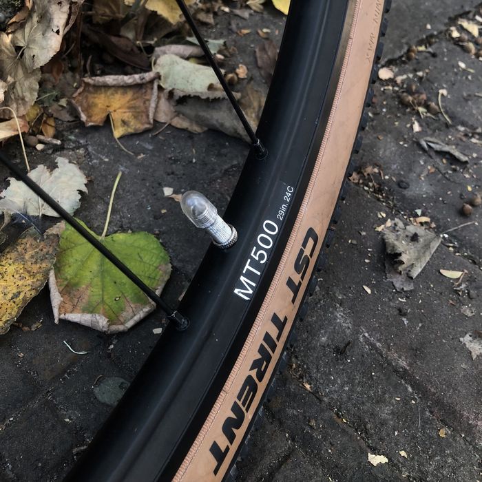 Set roti Shimano 29' gravel , mtb (anvelope si discuri incluse)