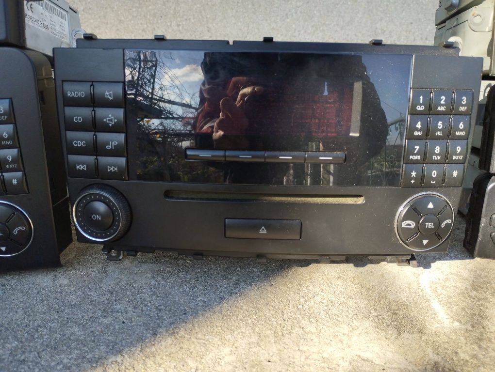 CD, радио и навигация за Mercedes W203 W209 W210 W211 W219 W164 W251