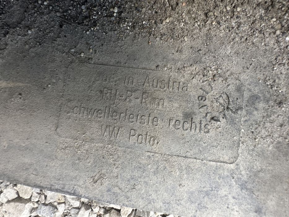 Оригинален праг за VW Polo GTI 9N 2007г.