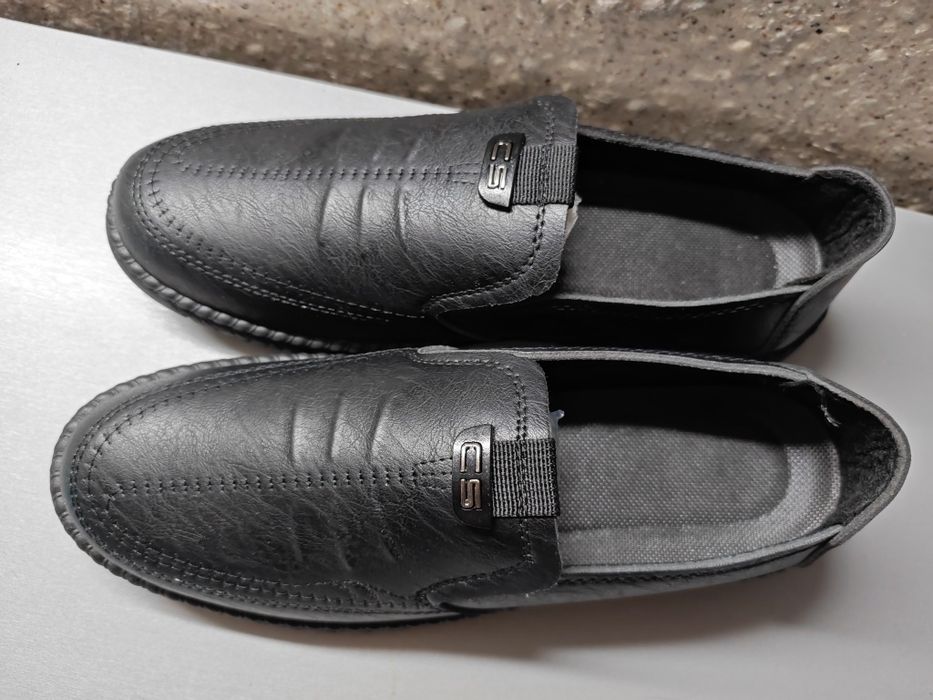 Продам кожаные ботинки 39- 40р