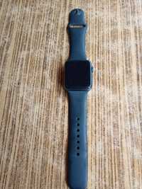 Продам apple watch 3 42mm