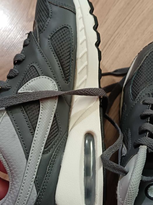 Маратонки Nike AIR MAX, 38,5 номер