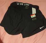 Pantaloni scurți dama NIKE Dri Fit Flex mărimea L. Nou