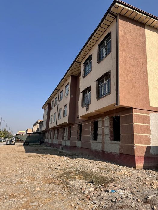 Квартира сотилади коробка за.канал кота уйди буйида