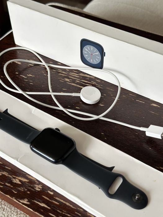 Apple watch 8 GPS + Cellular 45 mm - Midnight aluminium
