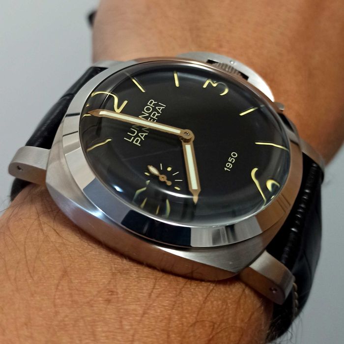 Panerai Fiddy 127 Domed стъкло. Нов!!!