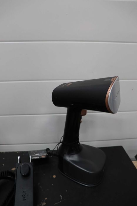 Верикална ютия Braun QuickStyle7 GS7077BK FreeGlide 3Dтехнология,1600W