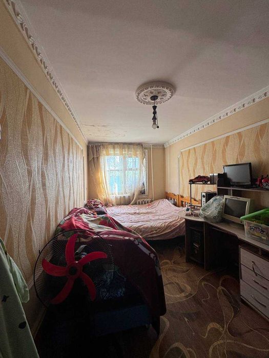 Продается 2-комнатная квартира Радуга