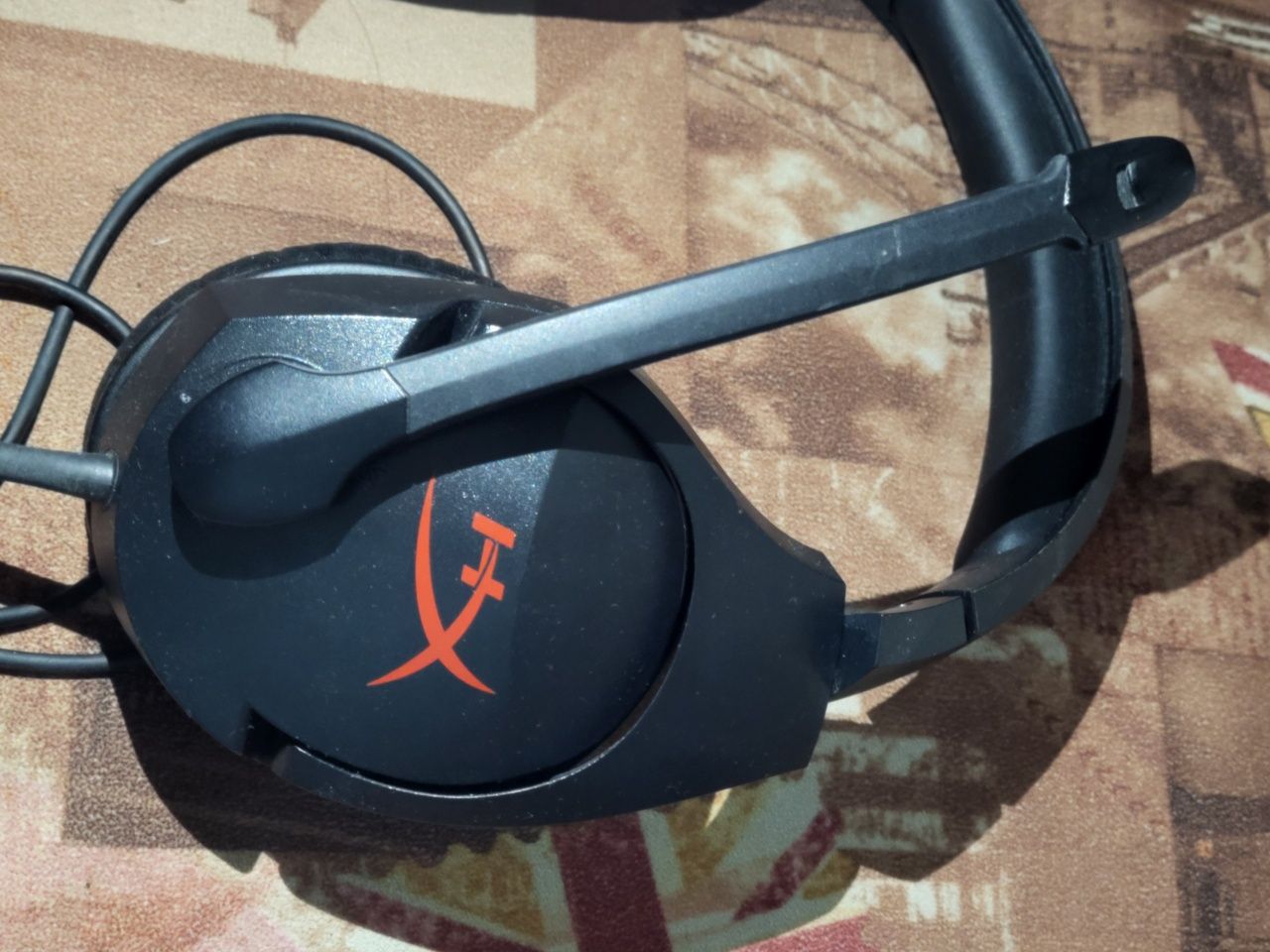 Продам HyperX Cloud Stinger
