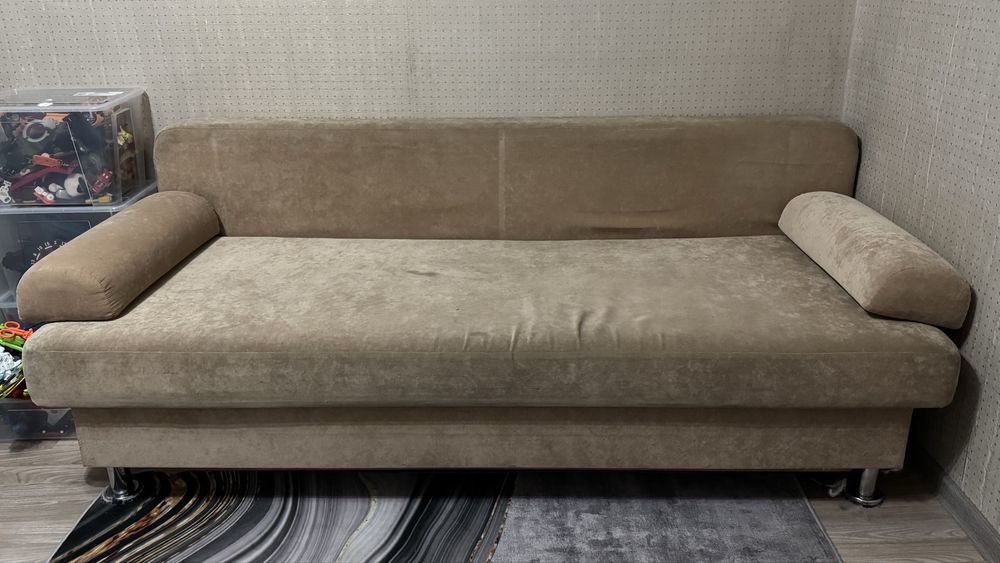 Раскладной диван б/у