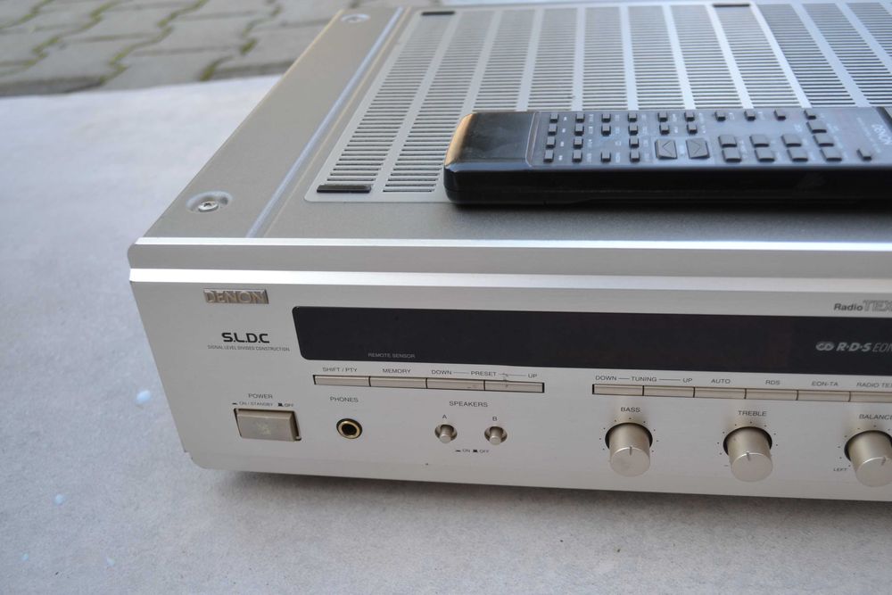 Amplificator Denon DRA 1000 cu Telecomanda