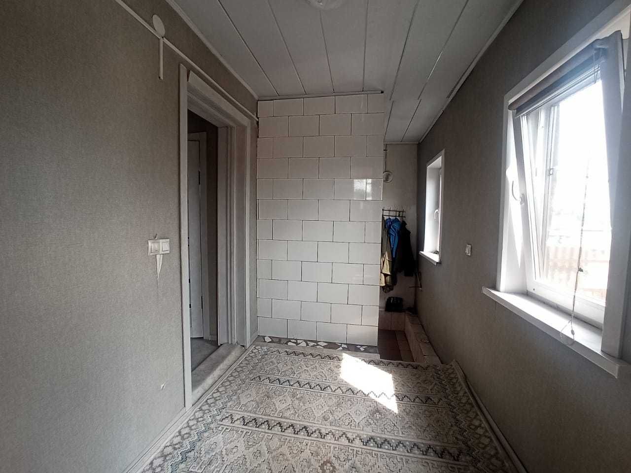 Продается 3-комнатный, 2-этажный дом, район Береке