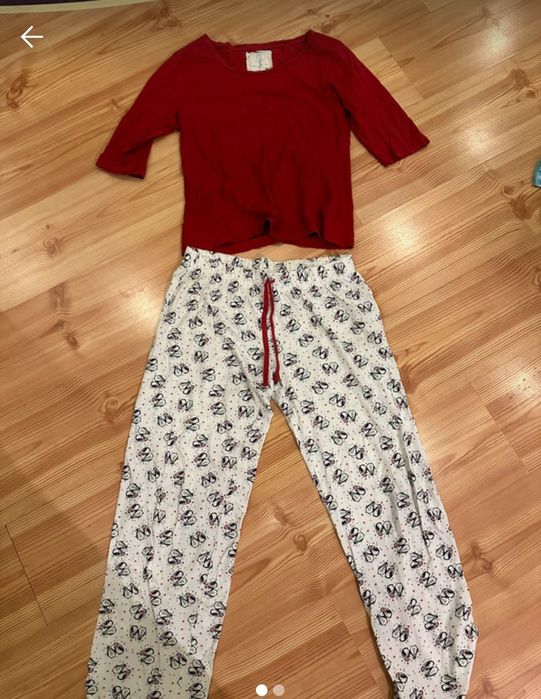 Pijama mărimea xs/s