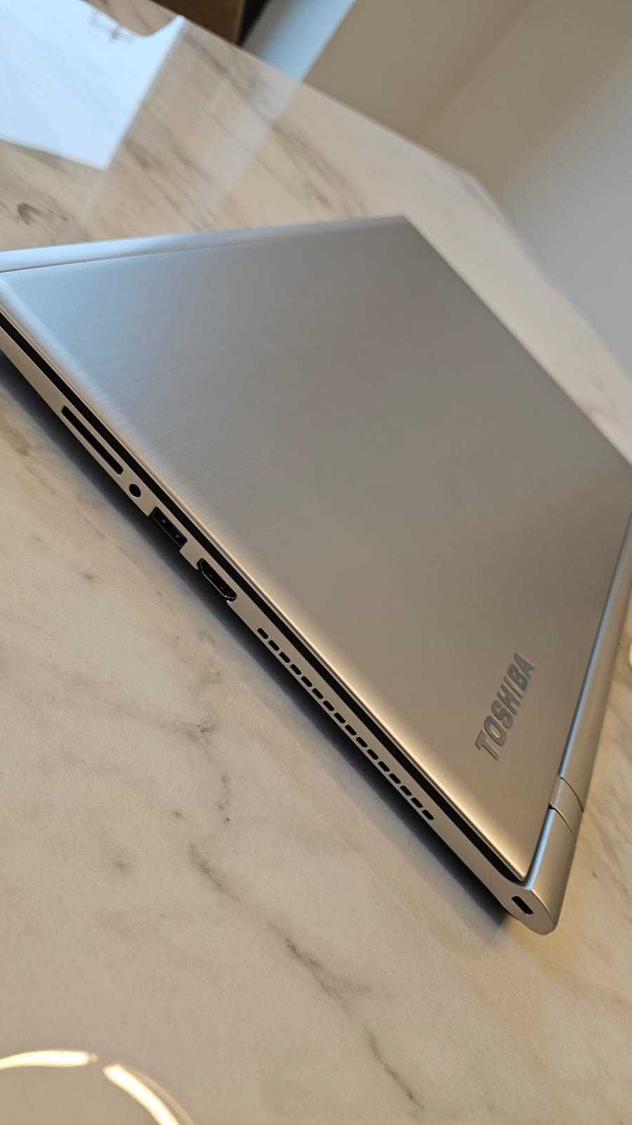 Лаптоп Toshiba Satellite P50-C-18D