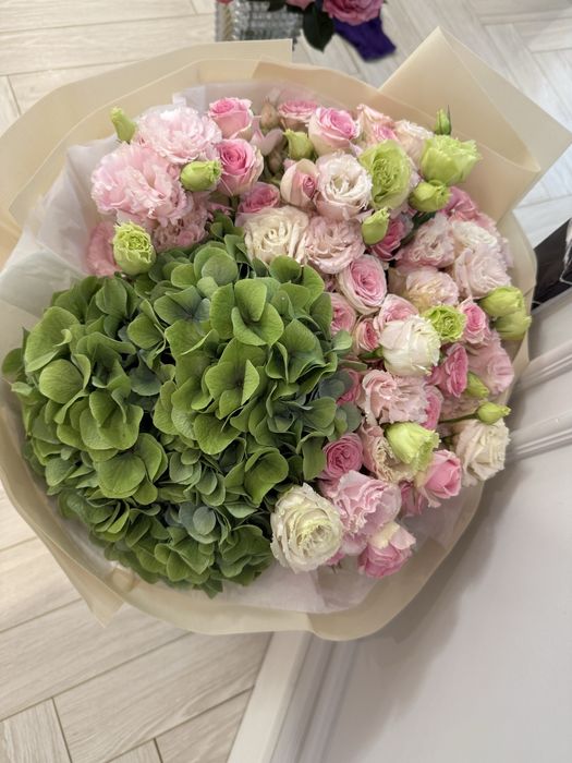 Красивый букет цветов