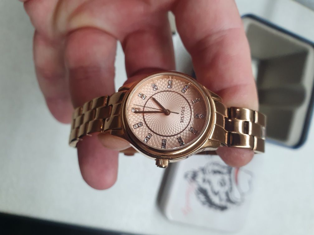 Часовник Fossil BQ1571