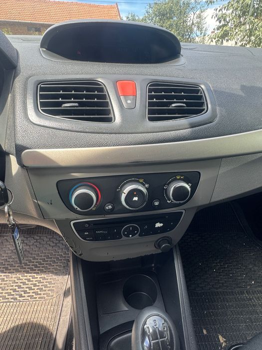 Renault Fluence 2011