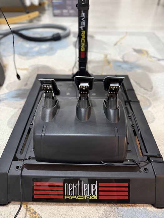 Suport pentru volan/pedale/schimbator Next Level