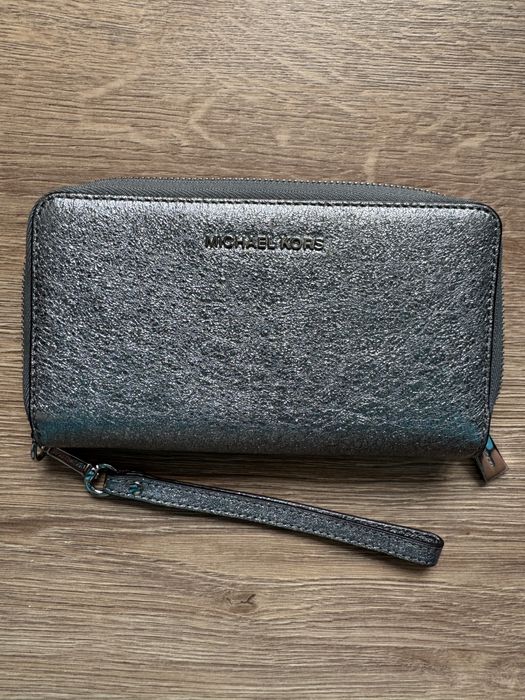 Portofel Michael Kors argintiu din piele