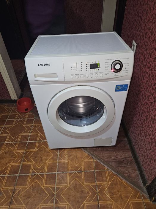 Продаётся стиральная машина самсунг