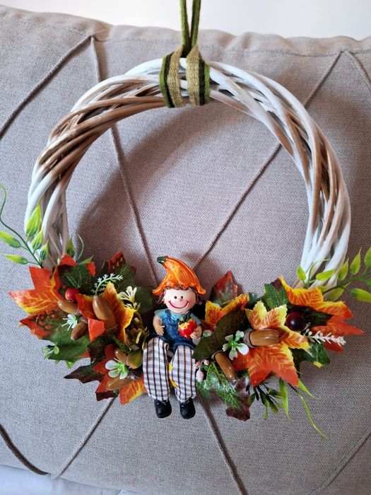 Coronita de toamna pentru ușa