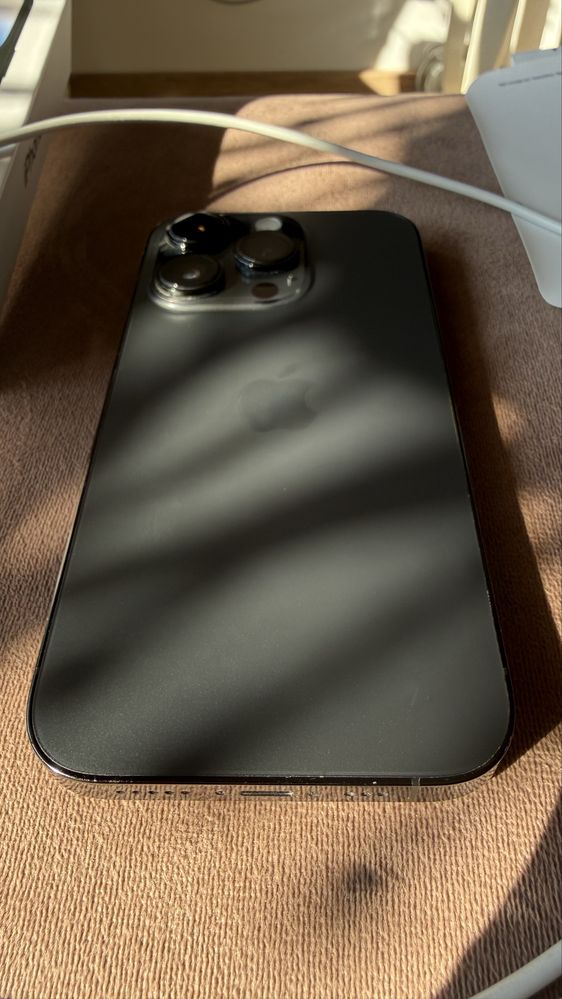 iPhone 14 pro като нов