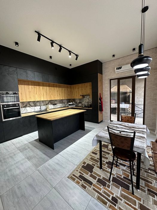 СРОЧНО!!! Продается Хонабод 5,3 Соток 8 та хона Угловой Янги курилган