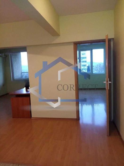 Дава се под наем Двустаен апартамент в Варна, Колхозен пазар - 55 кв.м за 198.9 € - Снимка #1