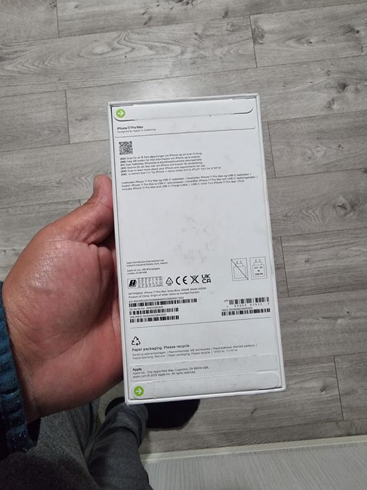 IPhone 17 pro max 256GB